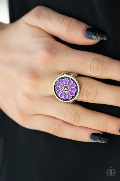 Garden View - Paparazzi - Purple Flower Ring