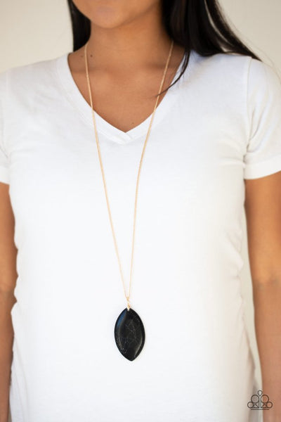 Santa Fe Simplicity - Paparazzi - Black Almond Shape Stone Pendant Gold Necklace