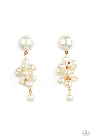 Dont Rock The YACHT - Paparazzi - Gold Iridescent Pearl Post Earrings