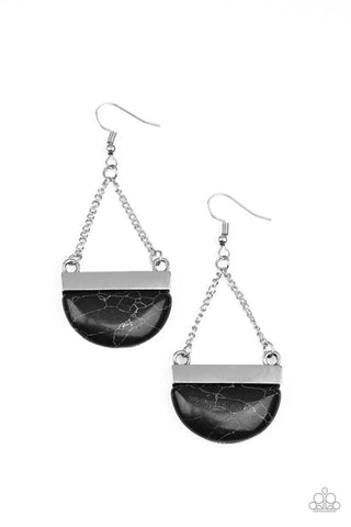 Mesa Mezzanine - Paparazzi - Black Stone Silver Chain Earrings