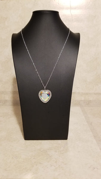Prismatically Twitterpated - Paparazzi - Multi Iridescent Heart Necklace