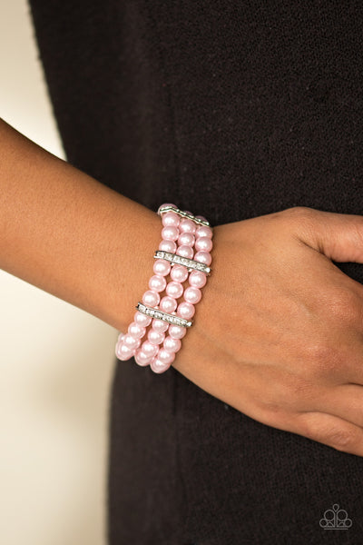 Put On Your GLAM Face - Paparazzi - Pink Pearl Stretch Bracelet