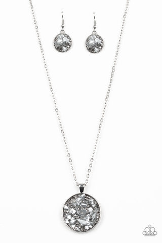 GLAM Crush Monday - Paparazzi - Silver Necklace