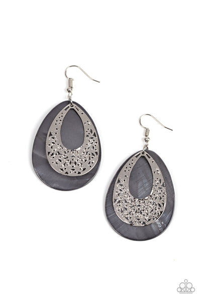 Bountiful Beaches - Paparazzi - Silver Shell and Hammered Teardrop Earrings