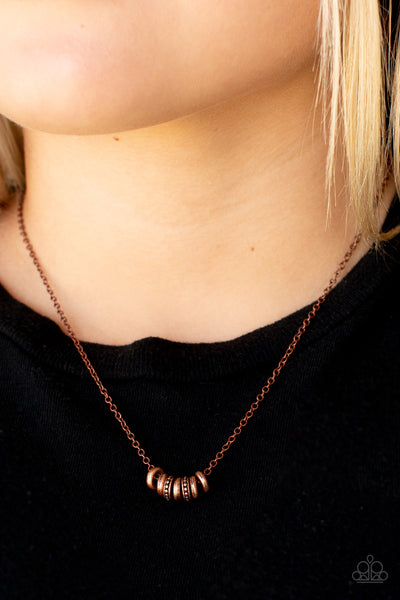 Dainty Dalliance - Paparazzi - Copper Ring Cluster Dainty Necklace