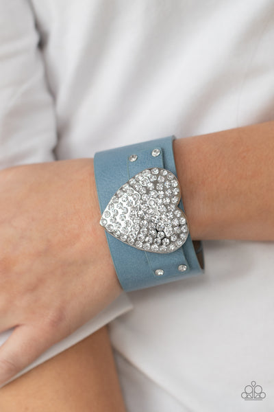 Flauntable Flirt - Paparazzi - Blue Leather White Rhinestone Heart Snap Bracelet