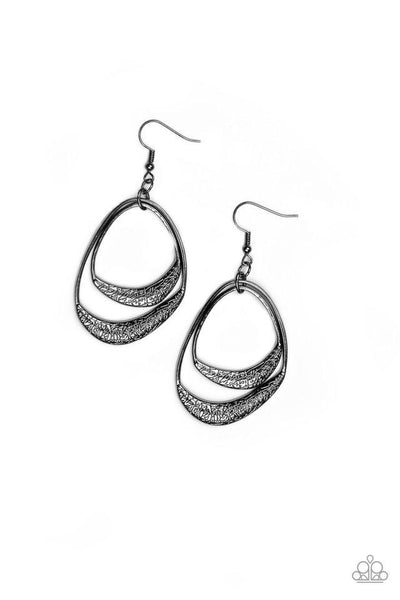 Follow The Beaten Path - Paparazzi - Black Textured Earrings