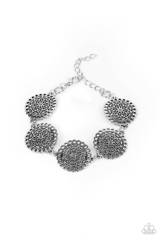 Paparazzi Canyon Couture Silver ✧ Bracelet Bracelet