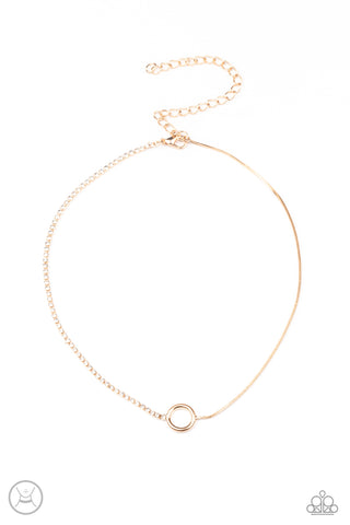 Gotta Split - Paparazzi - Gold Dainty Circle Choker Necklace