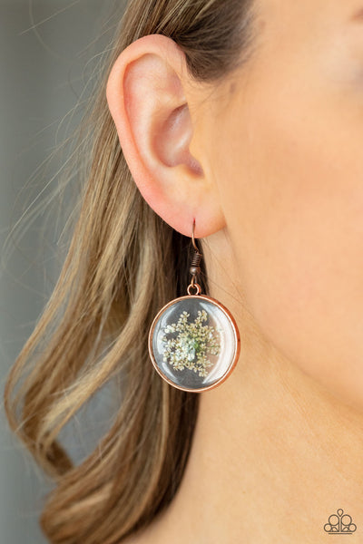 Happily Ever Eden - Paparazzi - Copper Frame White Pressed Flower Acrylic Circle Earrings