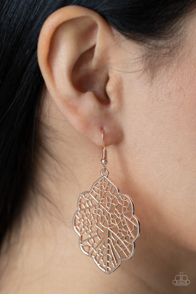 Meadow Mosaic - Paparazzi - Rose Gold Leaf Scalloped Earrings