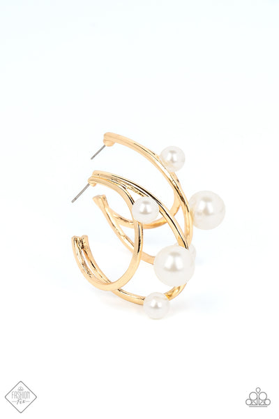Metro Pier - Paparazzi - Gold Hoop White Pearl Fashion Fix Earrings