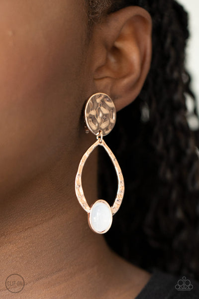 Opal Obsession - Paparazzi - Rose Gold Disc White Opalescent Clip On Earrings