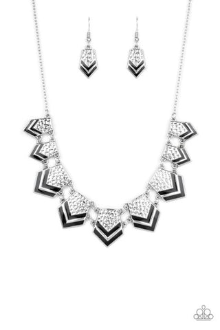 Pack Princess - Paparazzi - Black Necklace