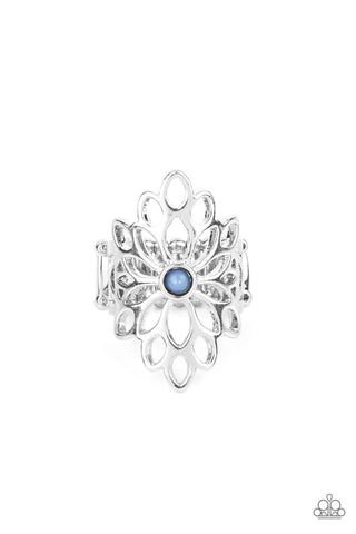 Perennial Daydream - Paparazzi - Blue Bead Silver Flower 2021 Convention Exclusive Ring