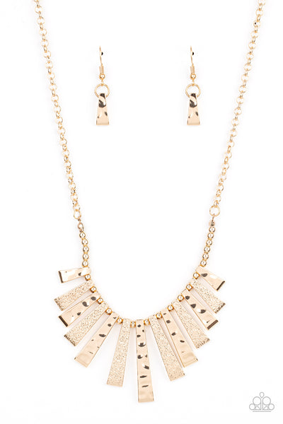 The MANE Course - Paparazzi - Gold Hammered Bar Fringe Necklace