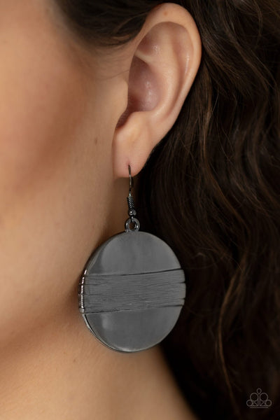 Ultra Uptown - Paparazzi - Black Gunmetal Disc Earrings